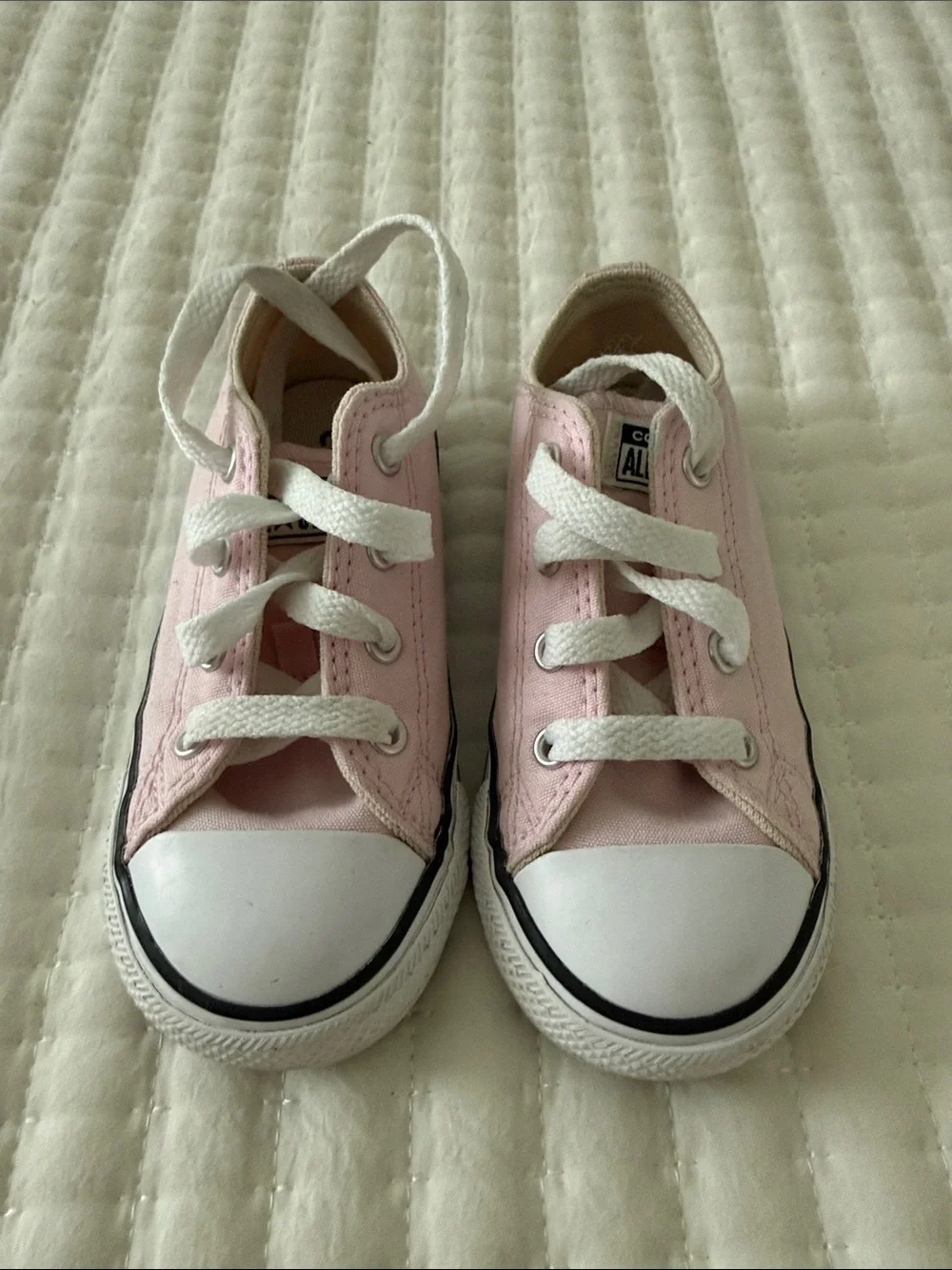 Converse Kids Pink Low-Top Canvas Sneakers